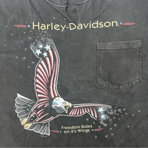 Vtg Harley Davidson Shirt Adult XL Black Eagle Freedom Rides Pocket Y2K 2001 - Picture 4 of 7